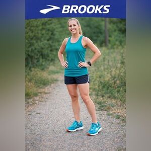 Brooks Transcend 2 Women's Running Shoes – Teal Running Outdoors Hiking size 10